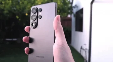 هاتف سامسونج جالاكسي إس 26 ألترا يبرز متانته في اختبارات السقوط